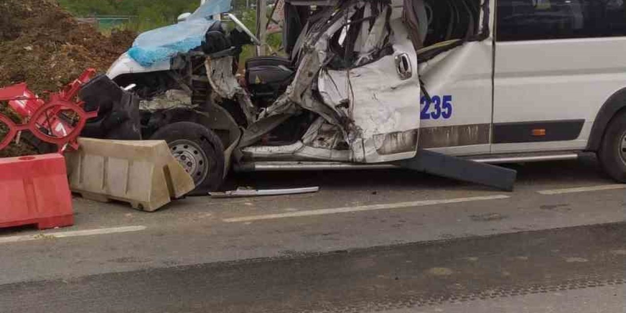 İstanbul’da İşçi Servisleri Çarpıştı: 7 Yaralı