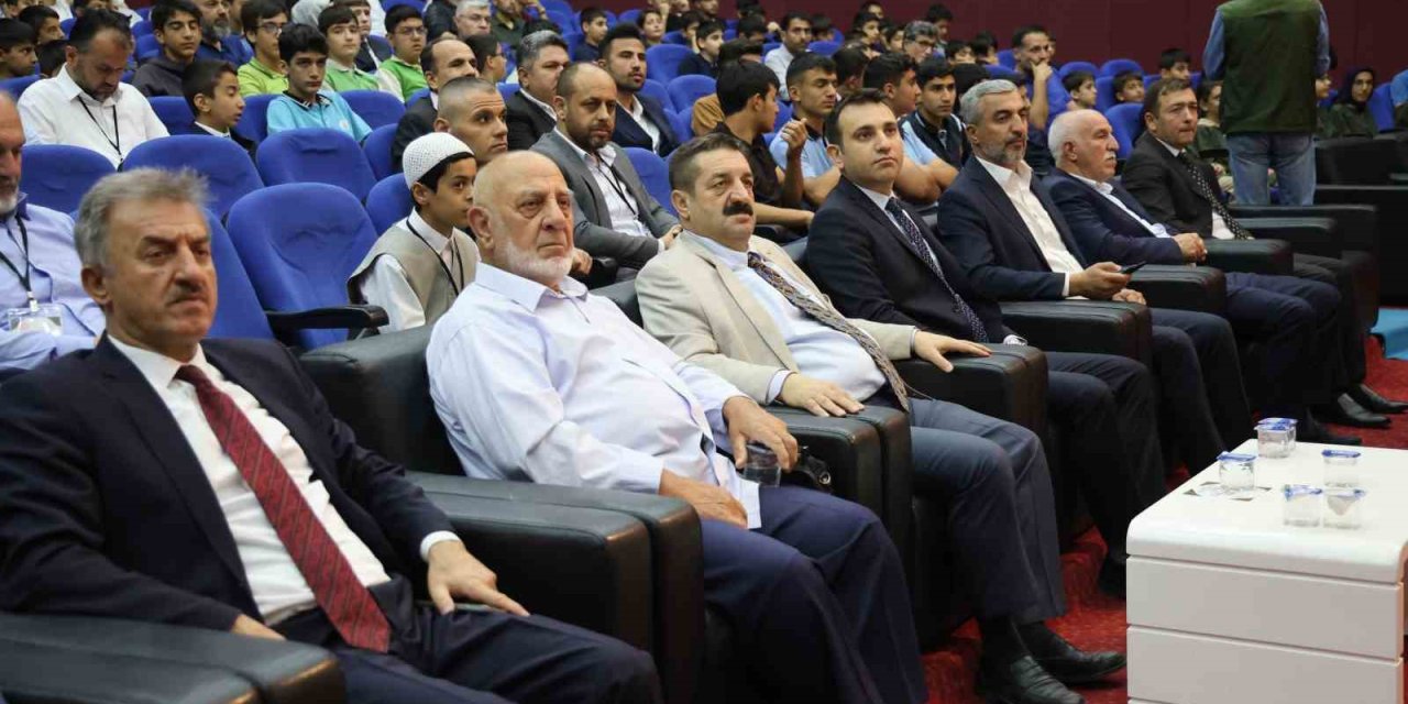 Elazığ’da Genç Sada Kur’an-ı Kerim’i Güzel Okuma Yarışması