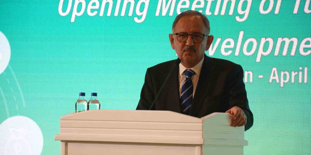 Bakan Özhaseki: “Sene Sonuna Kadar 200 Bin Konut Teslim Edeceğiz”