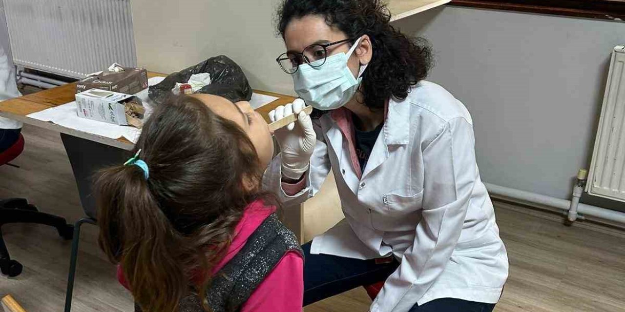 Ağız Ve Diş Sağlığı Taraması Yapıldı