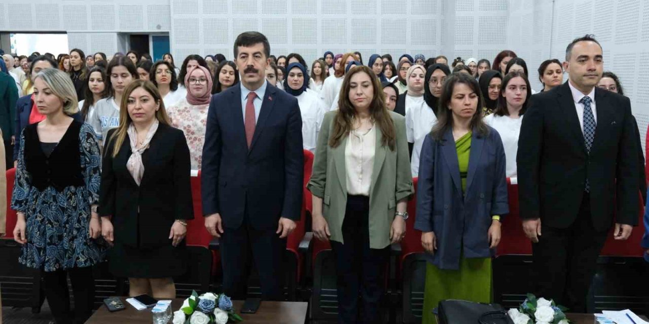 Ebeler, Geleceğin Ebeleriyle Buluştu