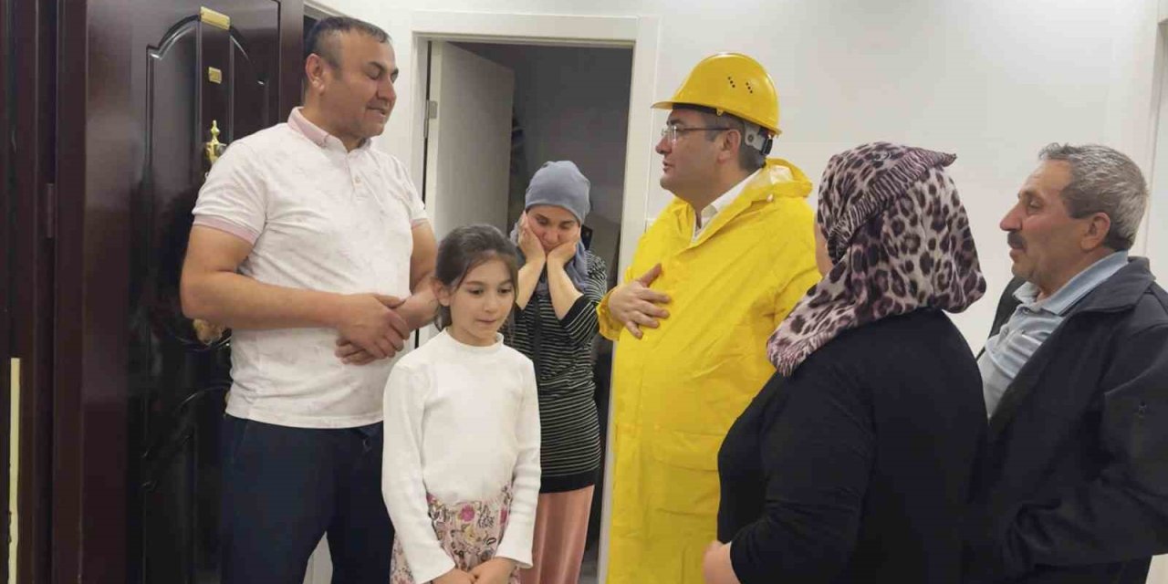 Etkili Yağış Sonrası Keçiören Belediye Başkanı Özarslan Sahaya İndi