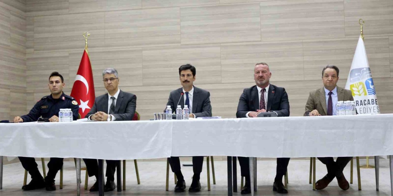 İlk Muhtarlar Toplantısı Kaymakam Kafkas Başkanlığında Yapıldı