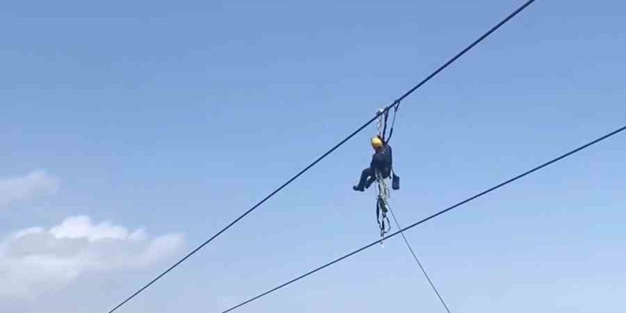 1 Mayıs’ı Zirvede Kutladılar