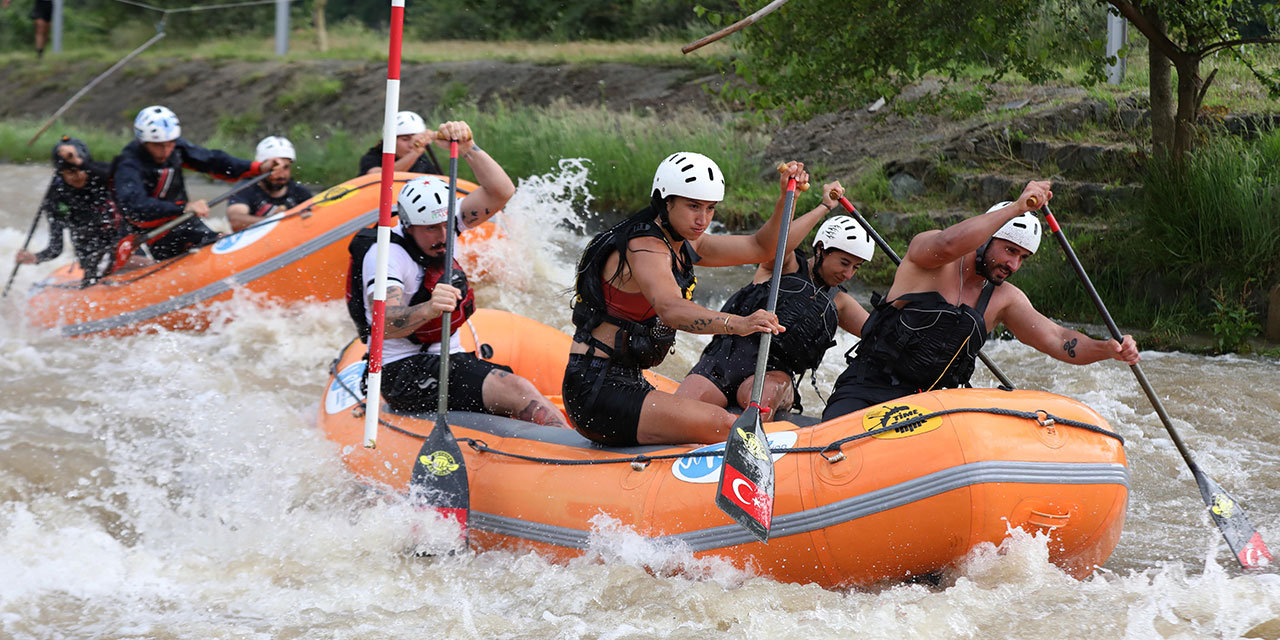 Fırtına Deresi'ndeki zorlu parkurda Dünya Şampiyonası'na hazırlanıyorlar