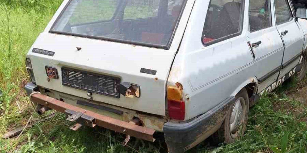 1 Araba 2 Motosiklet Çalan Hırsızlar Yakalandı