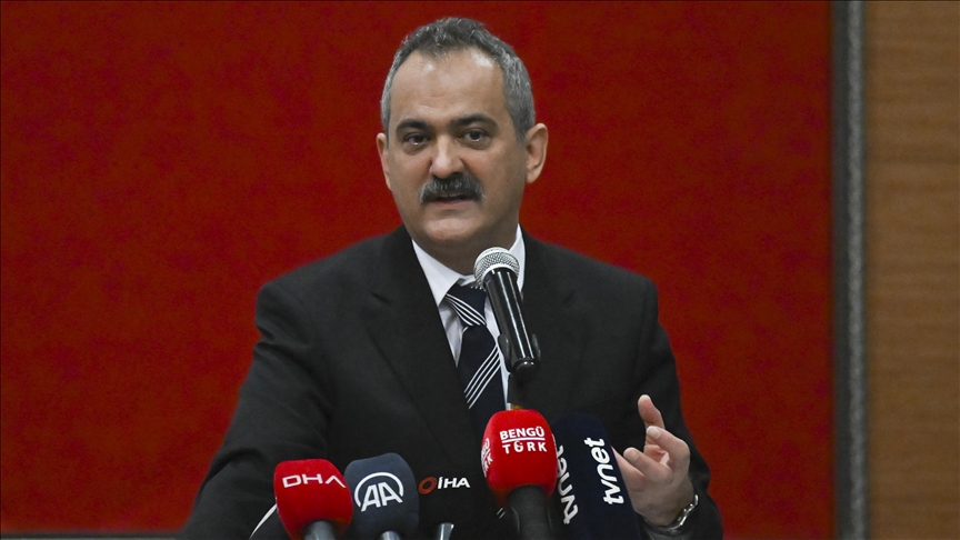 Milli Eğitim Bakanı Özer: Özel okullarda 2023 ücret artış oranını yarın kamuoyuna duyuracağız
