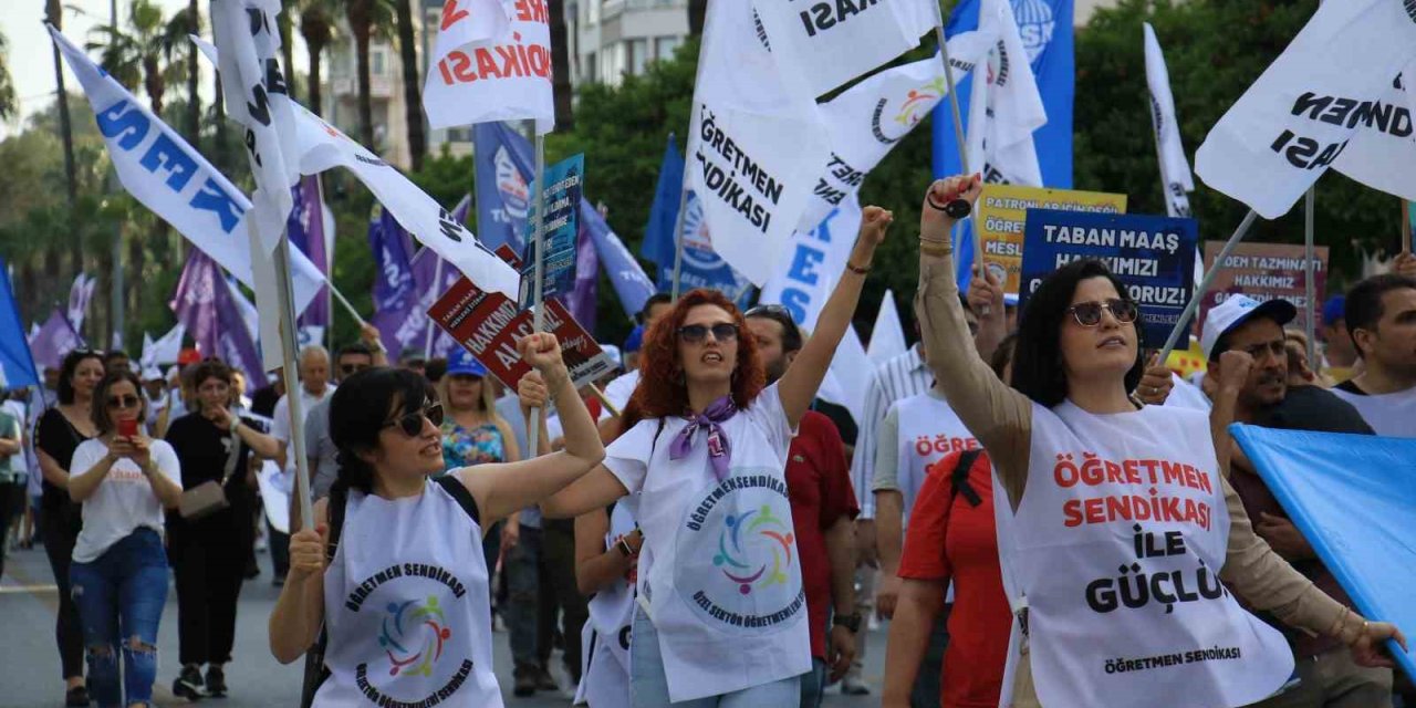 Mersin’de 1 Mayıs Coşkuyla Kutlandı