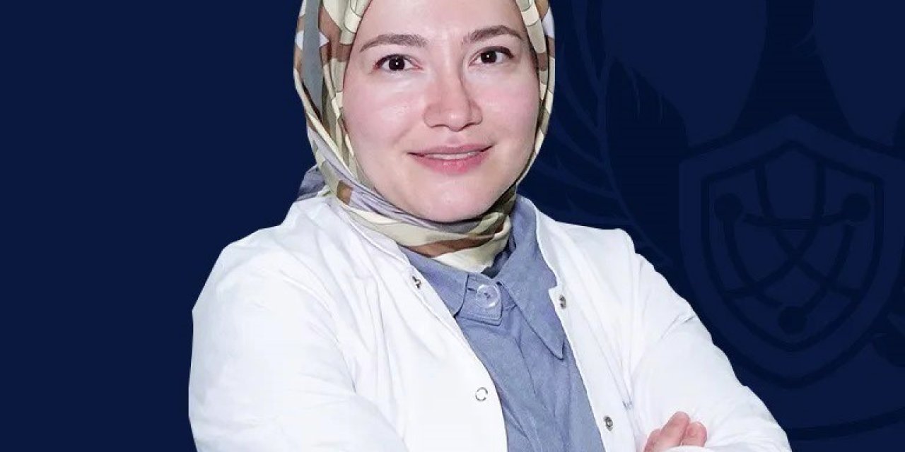 Diş Teline Avantajlı Alternatif: Şeffaf Plaklar