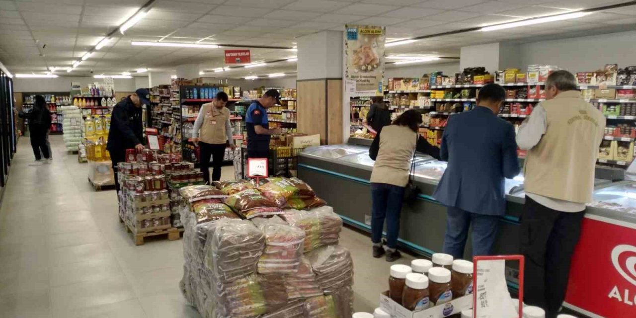 Bolvadin’de Marketlere Yönelik Denetim