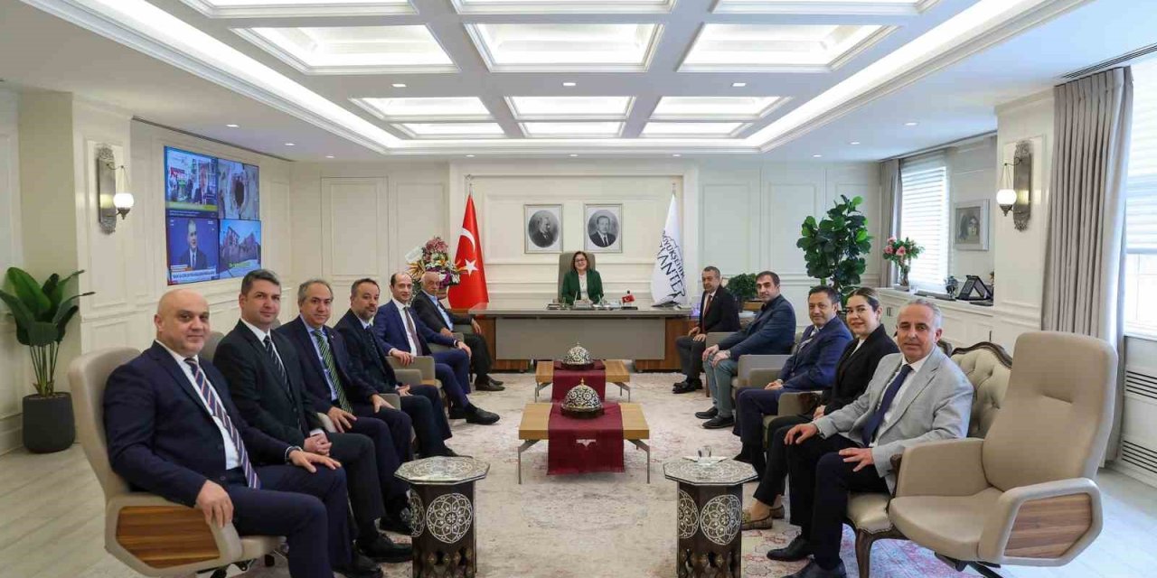 Gaib Heyeti, Başkan Fatma Şahin’i Makamında Ziyaret Etti