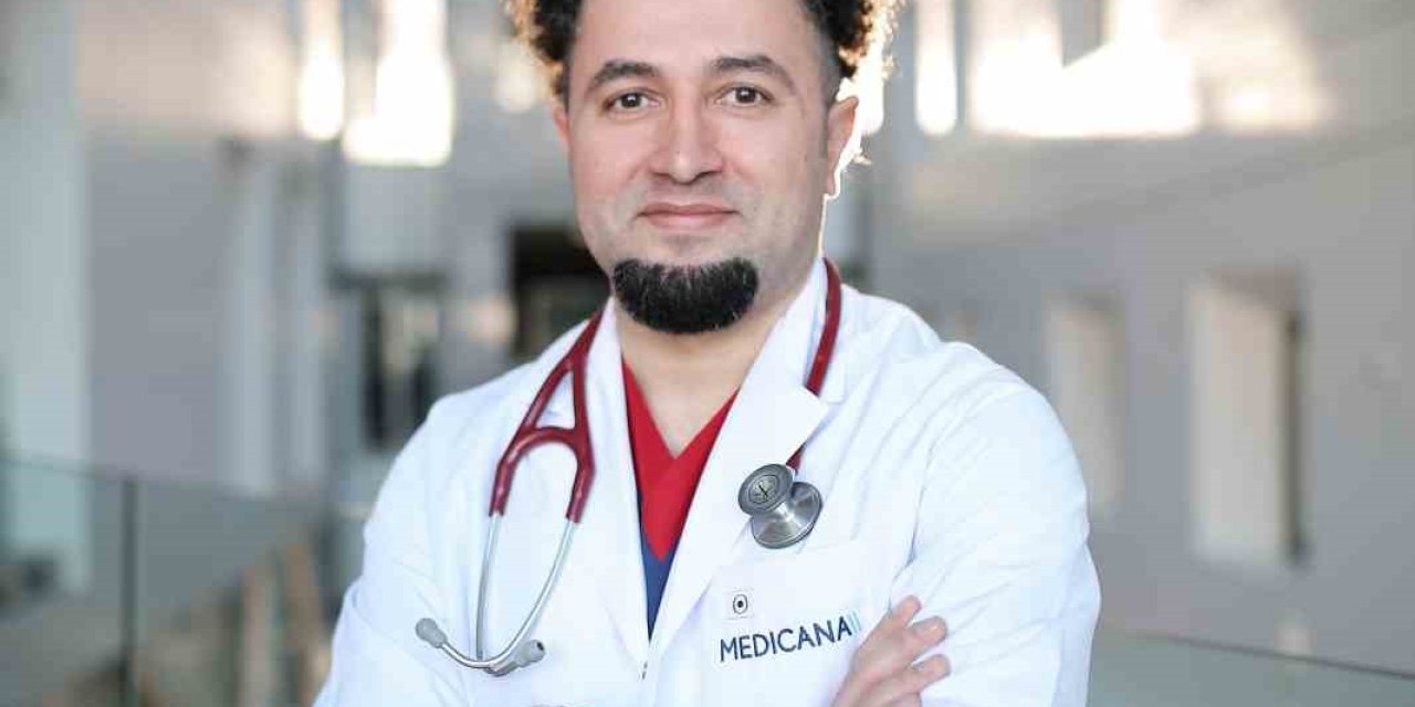 Bebeklerde Kulaktaki Şekil Bozukluğunu Ameliyatsız Yöntemle Gidermek Mümkün