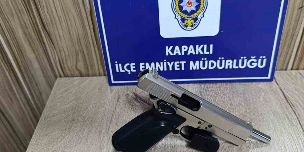 Kapaklı’da Eşini Silahla Tehdit Eden Şahıs Gözaltına Alındı