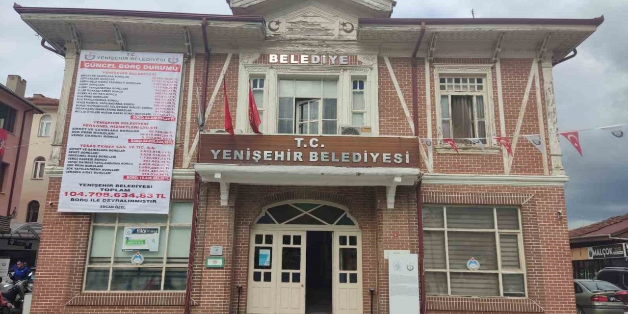 Başkan Ercan Özel: "Belediyenin Borcu 104 Milyon 708 Bin 634 Lira"