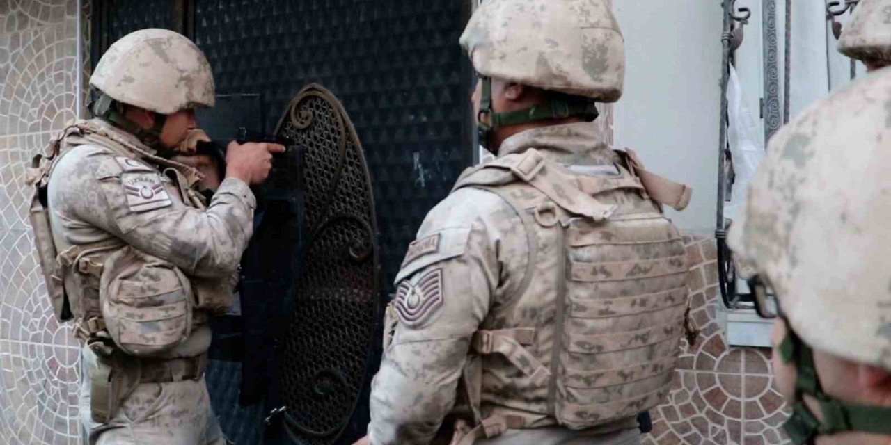 Mersin’de Terör Operasyonu: 7 Gözaltı