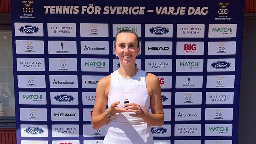 Milli tenisçi İpek Öz, İsveç'te kariyerinin en önemli şampiyonluğuna ulaştı