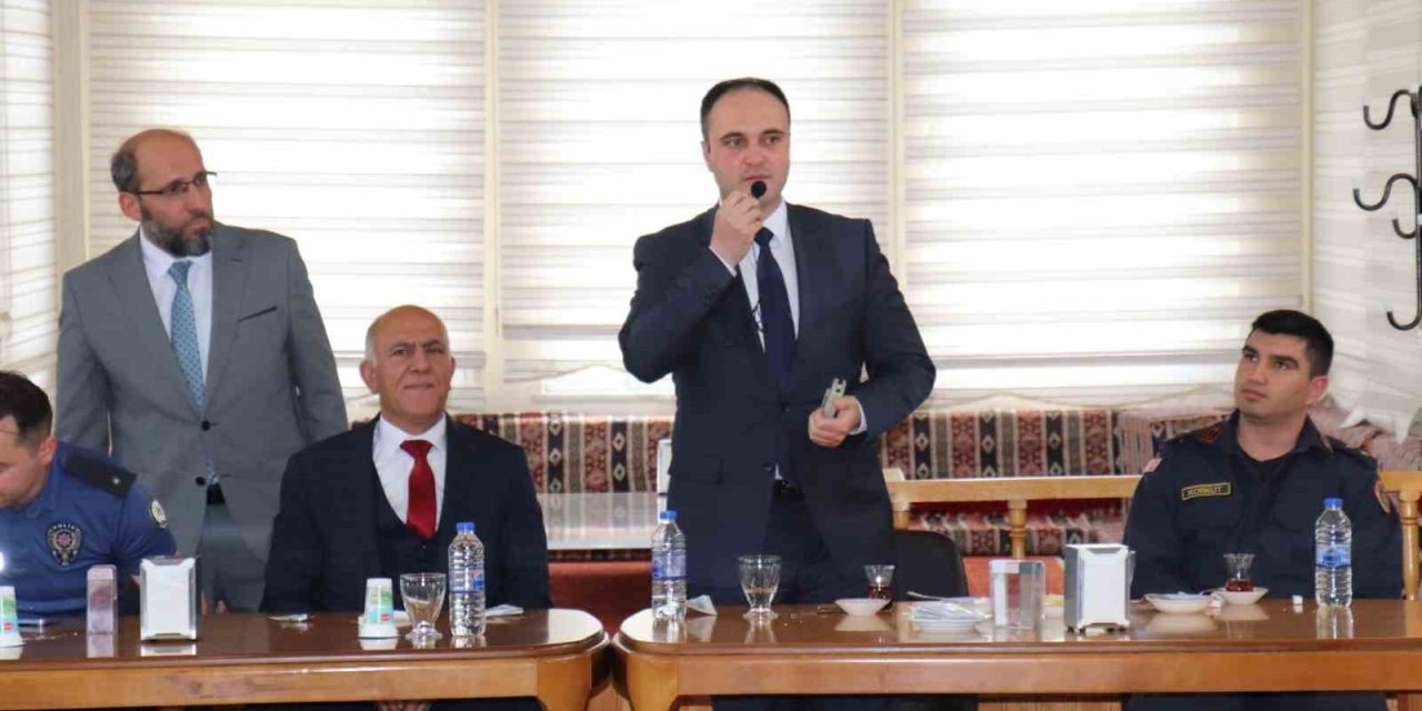 Hisarcık Kaymakamı İsmail Tosun’a Veda Yemeği