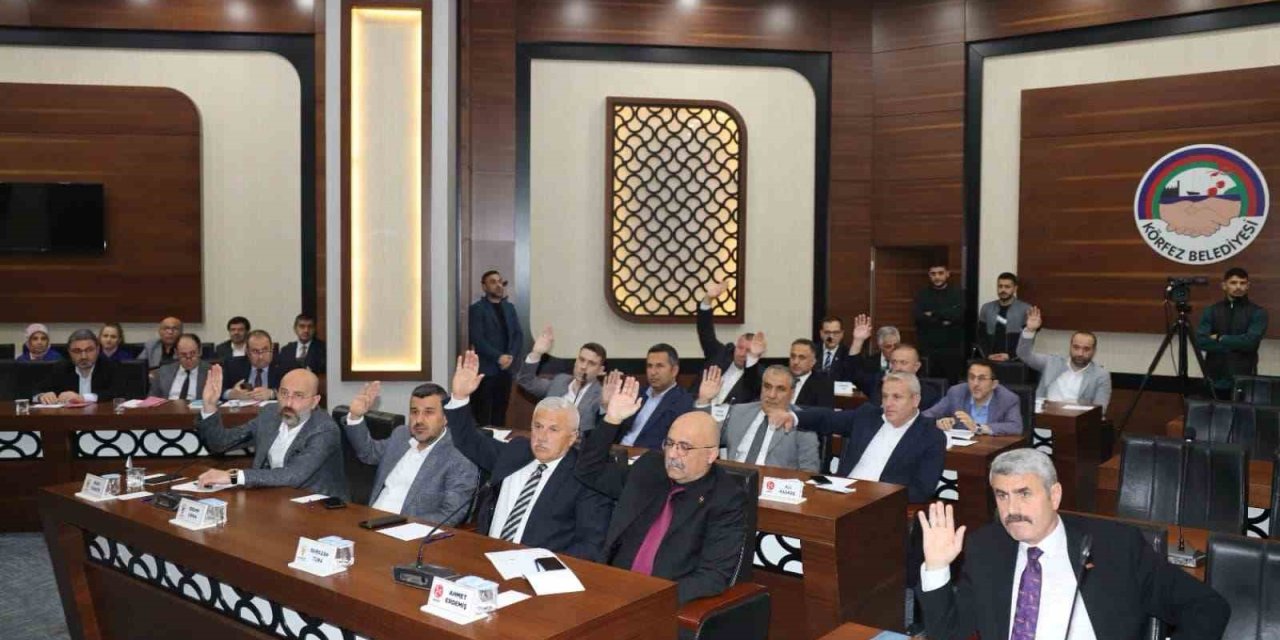 Körfez Belediye Meclisinde Koltuk Gerginliği