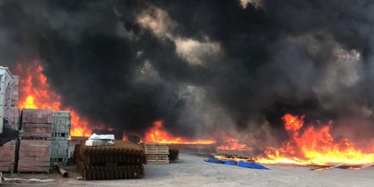Rize’de İşyeri Yangını