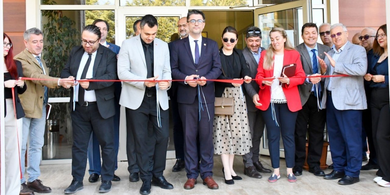 Çomü’de Araştırma Dekanlığı Açıldı