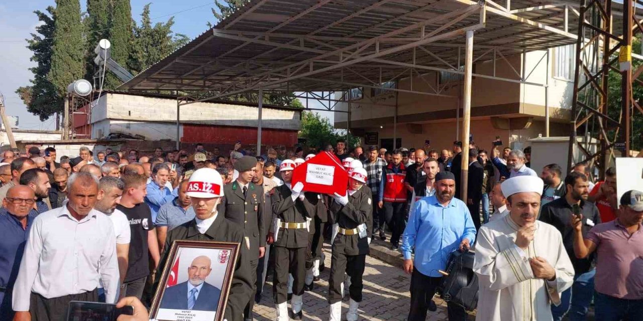 Kalp Krizi Sonucu Hayatını Kaybeden Gazi Son Yolcuğuna Uğurlandı