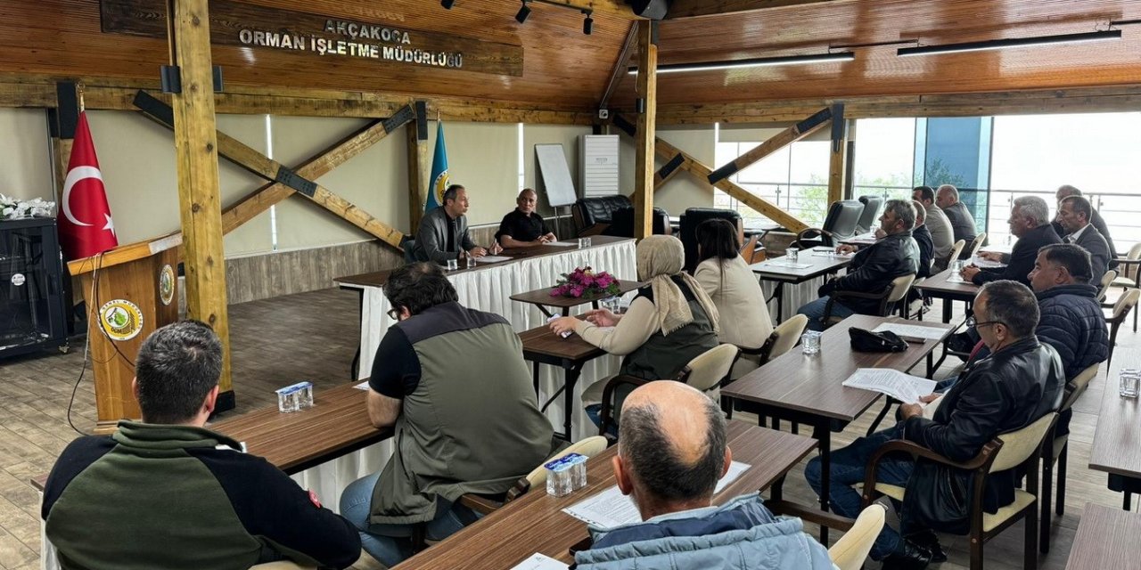 Akçakoca’da Muhtarlarla Orman Yangınlarına Karşı Toplantı