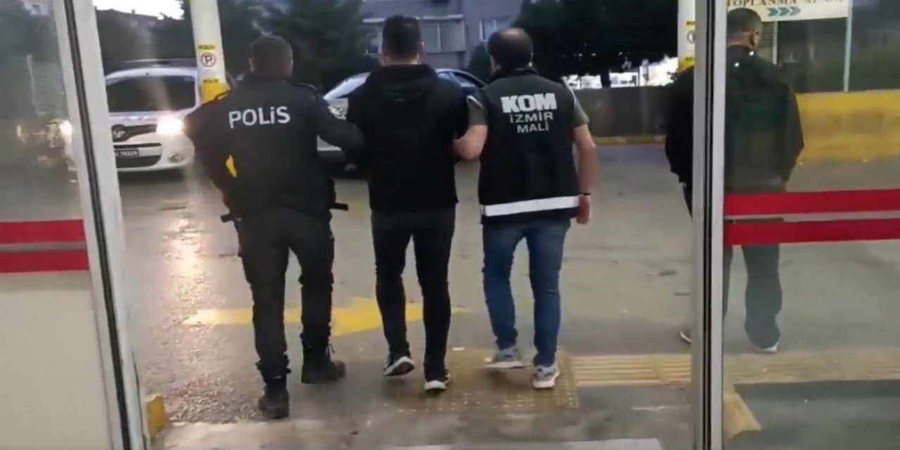 İzmir’de Fetö Operasyonu: 31 Gözaltı