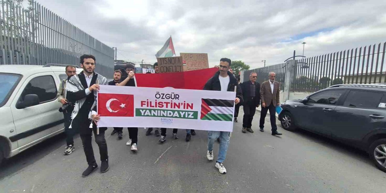 Biruni Üniversitesi’nden Filistin’e Destek Yürüyüşü