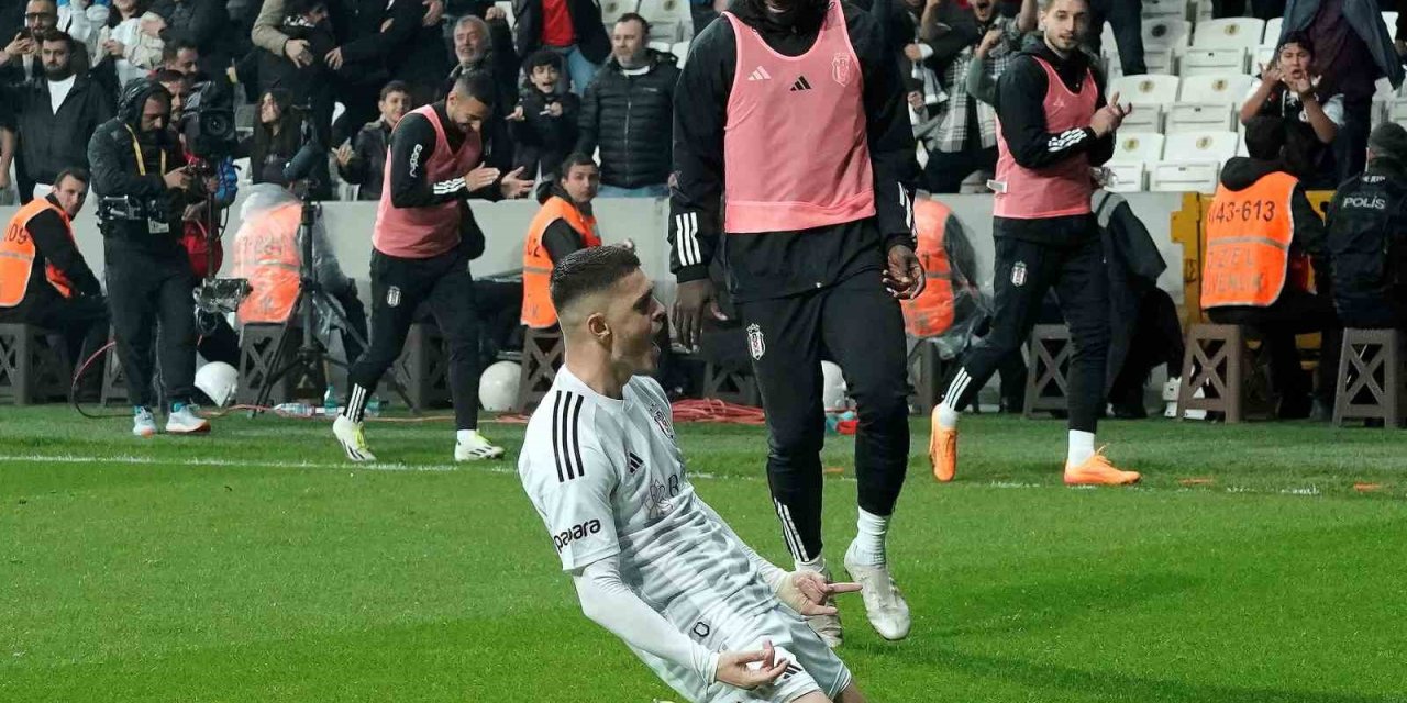 Rashica 5. Golünü Attı