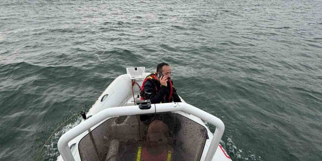 Sapanca Gölü’nde Mahsur Kalan 2 Kişi Afad Ekiplerince Kurtarıldı