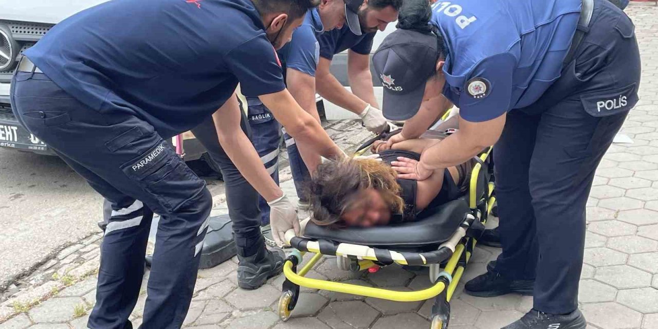 Madde Kullanıp Hırsızlık İçin İş Yerine Giren Kadın Yakalanınca Ortalığı Birbirine Kattı