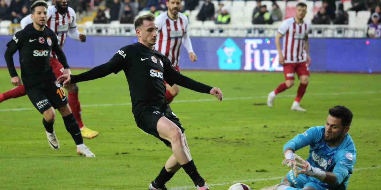 Galatasaray İle Sivasspor 36. Randevuda