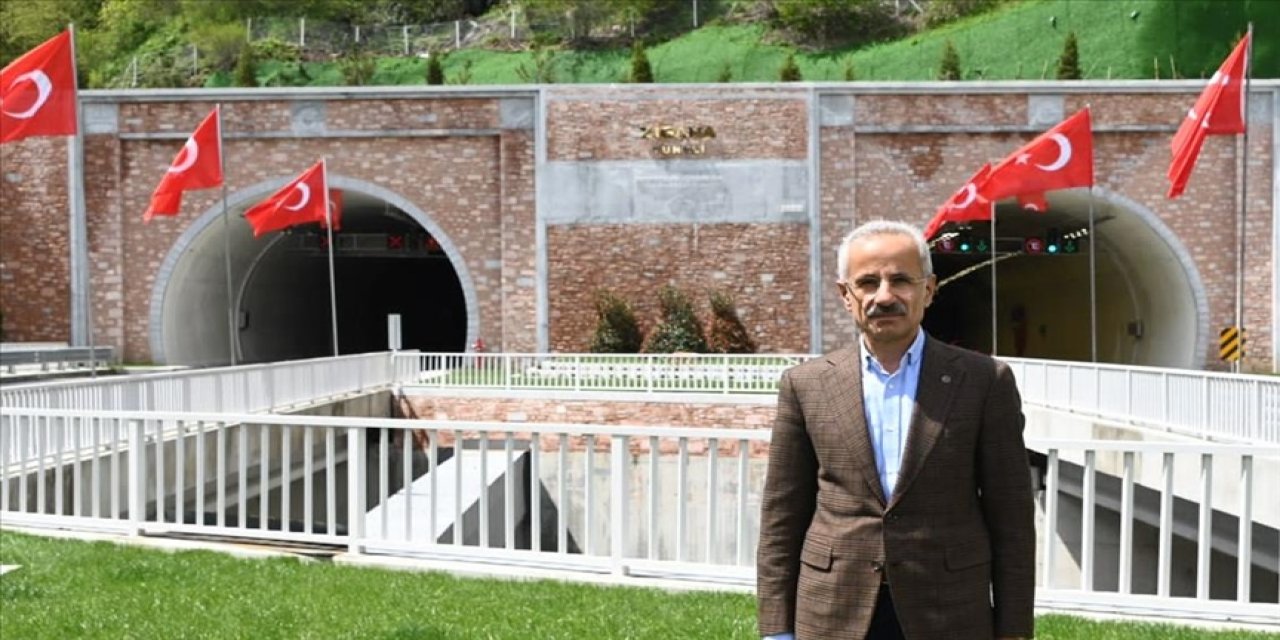 Zigana Tüneli 1,5 ayda 251 bin 100 araca hizmet verdi