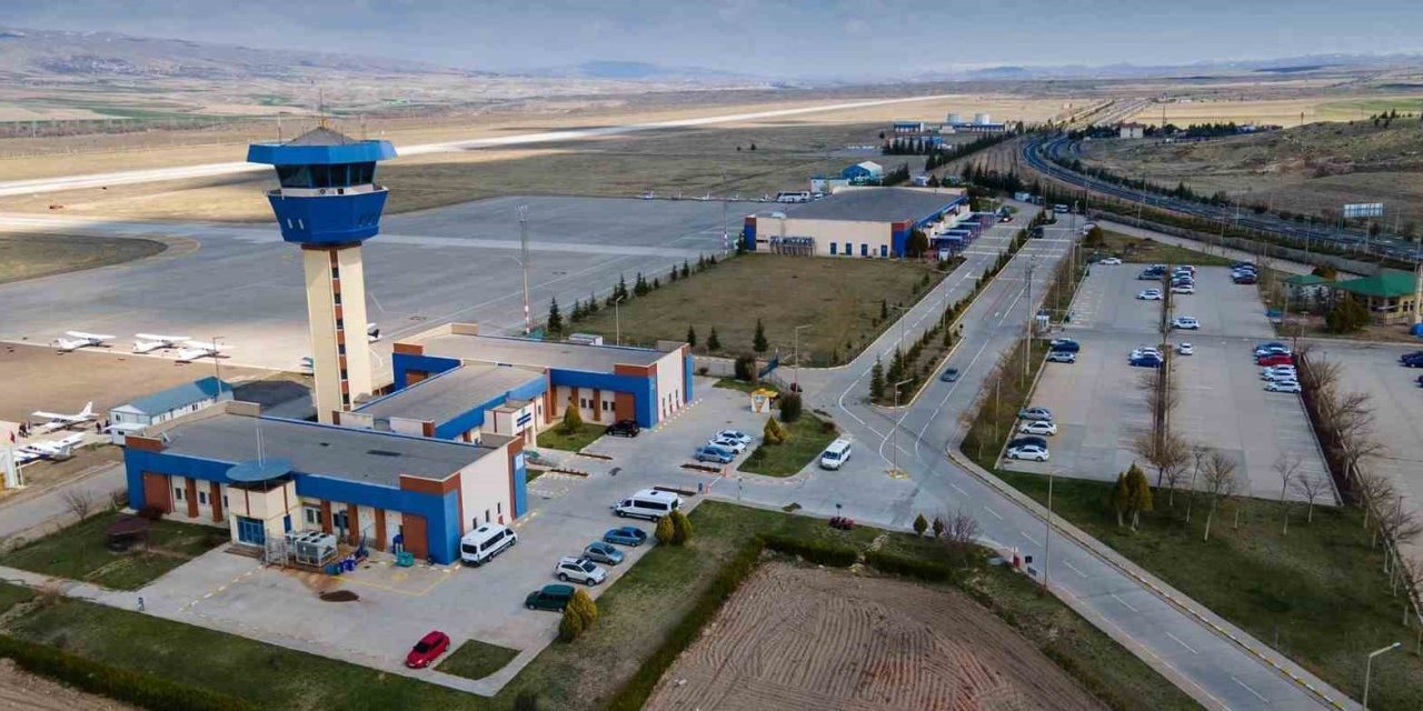 Kapadokya Havalimanından 35 Bin Yolcu Uçtu