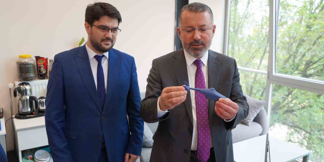 Kbü Rektörü Kırışık’tan İnsansız Nano Helikopter Proje Görüşmesi