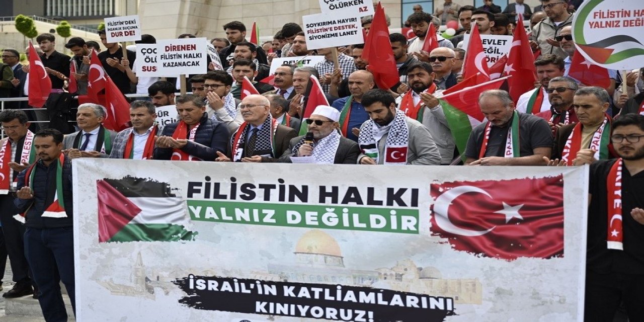Uşak Üniversitesi, Gazze’de Yaşanan Vahşeti Unutturmuyor