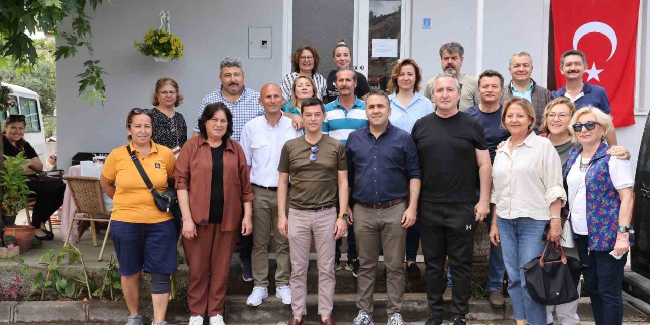 Başkan Ünlü Hafta Sonunu Sahada Geçirdi