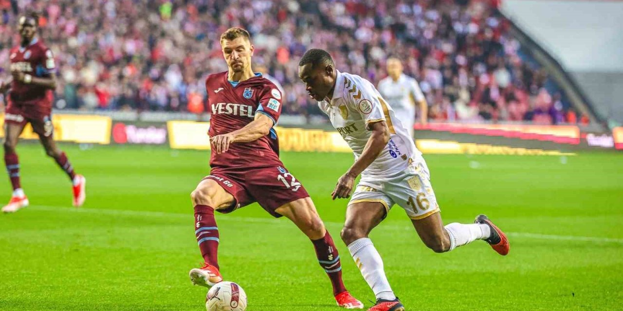 Trendyol Süper Lig: Samsunspor: 3 - Trabzonspor: 1 (Maç Sonucu)
