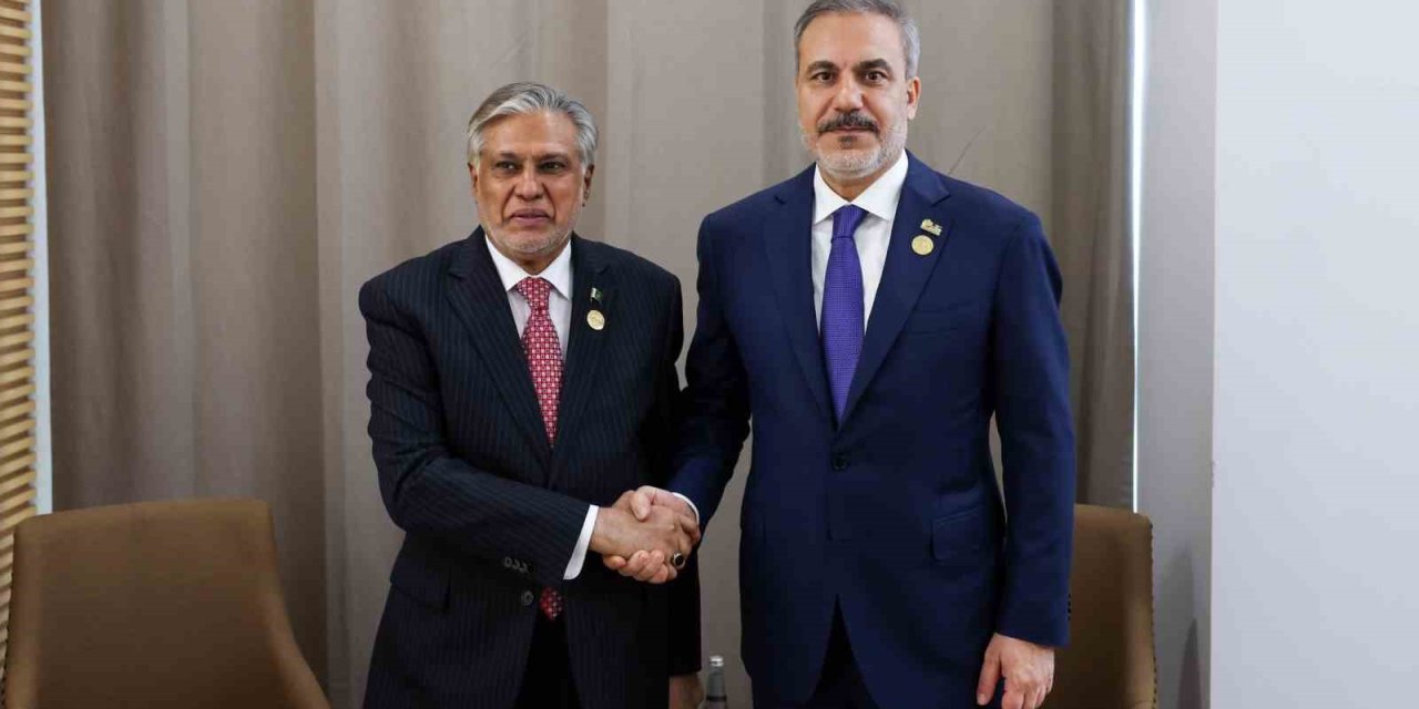 Dışişleri Bakanı Fidan, Pakistan Dışişleri Bakanı Dar İle Görüştü