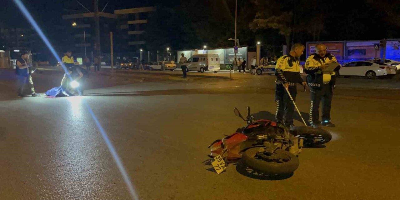 Motosiklet kazasında 18 yaşındaki genç kız hayatını kaybetti