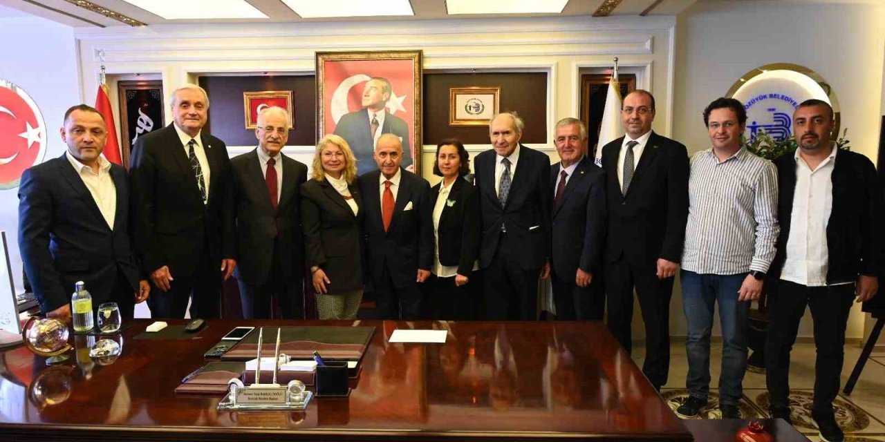 Chp’nin Eski Genel Başkanlarından Bozüyük Belediyesi’ne Ziyaret