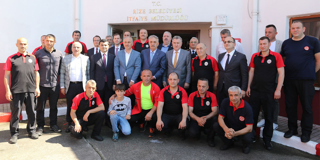 Rize’de Protokol Kamu Görevlileri Bayramlaşması Gerçekleşti