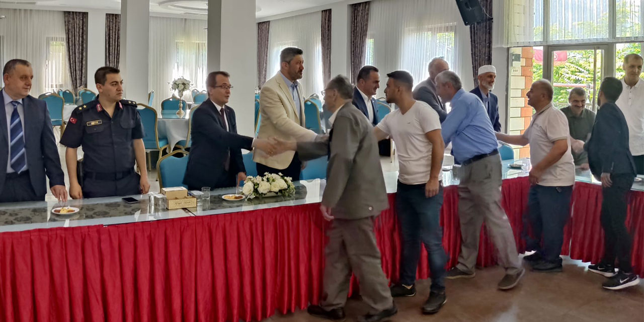 Güneysu’da bayramlaşma programı düzenlendi