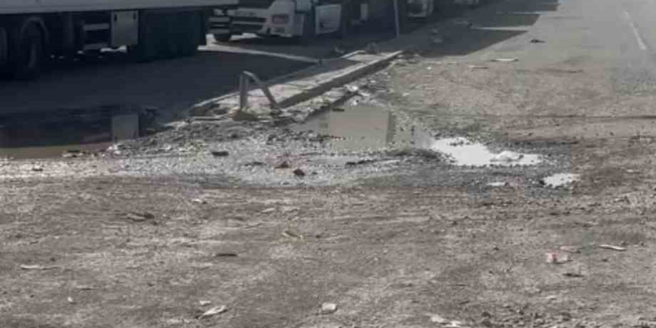 Gürbulak’ta Kilometrelerce Uzunlukta Tır Kuyruğu