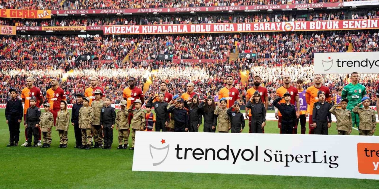 Okan Buruk Son İki Haftanın 11’ini Bozmadı