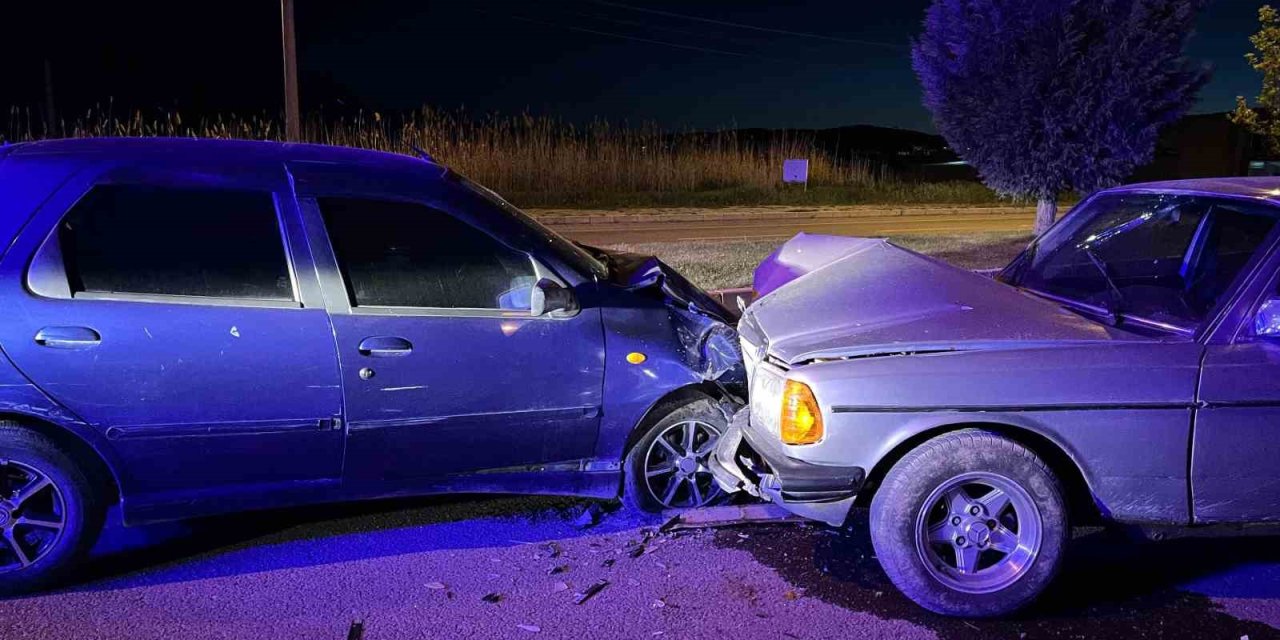 Tavşanlı’da Trafik Kazası: 5 Yaralı