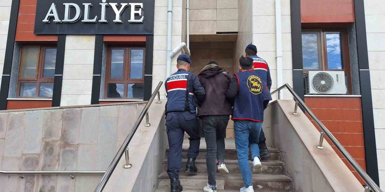 Trafo Ve Baz İstasyonu Hırsızını Jasat Yakaladı