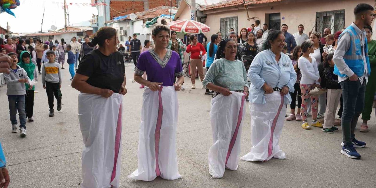 İzmir’de Hıdırellez Coşkusu