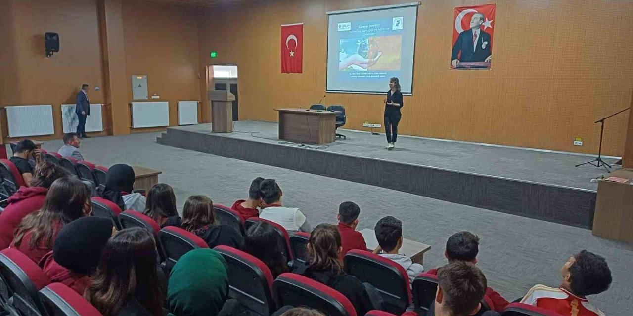 Hisarcık’ta “Küresel Isınma, Nedenleri Ve Alınacak Önlemler" Konulu Söyleşi