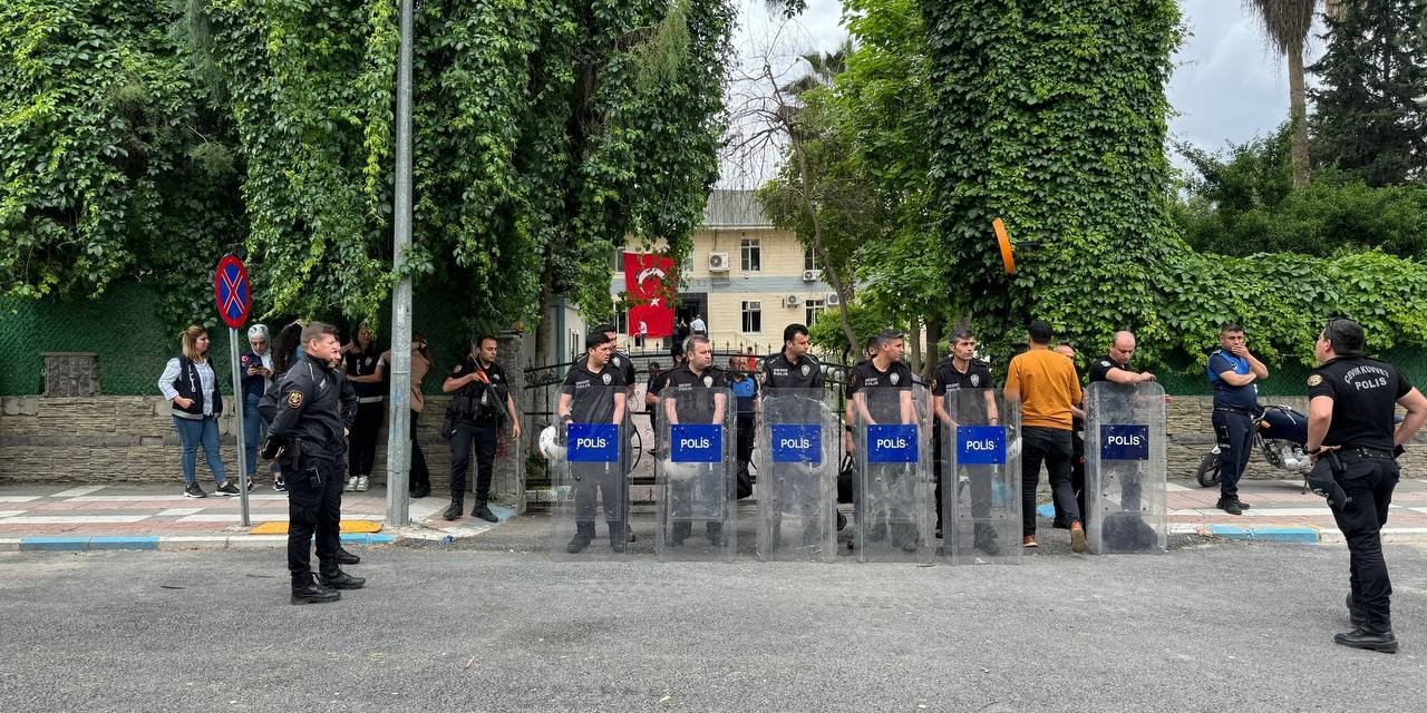 Başkanın Dem Parti’den İstifa Ettiği Birecik Belediyesinde Yoğun Güvenlik Önlemi
